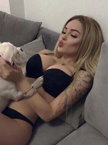 Лариса Красивая Блондинка